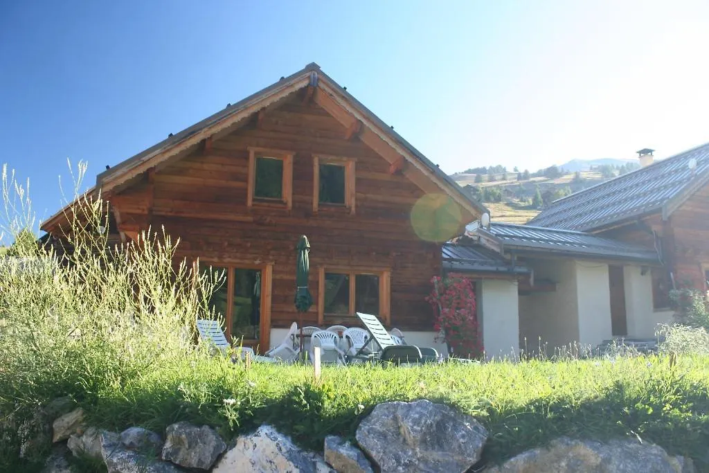 Le Chalet Du Queyras And Spa  Molines-en-Queyras