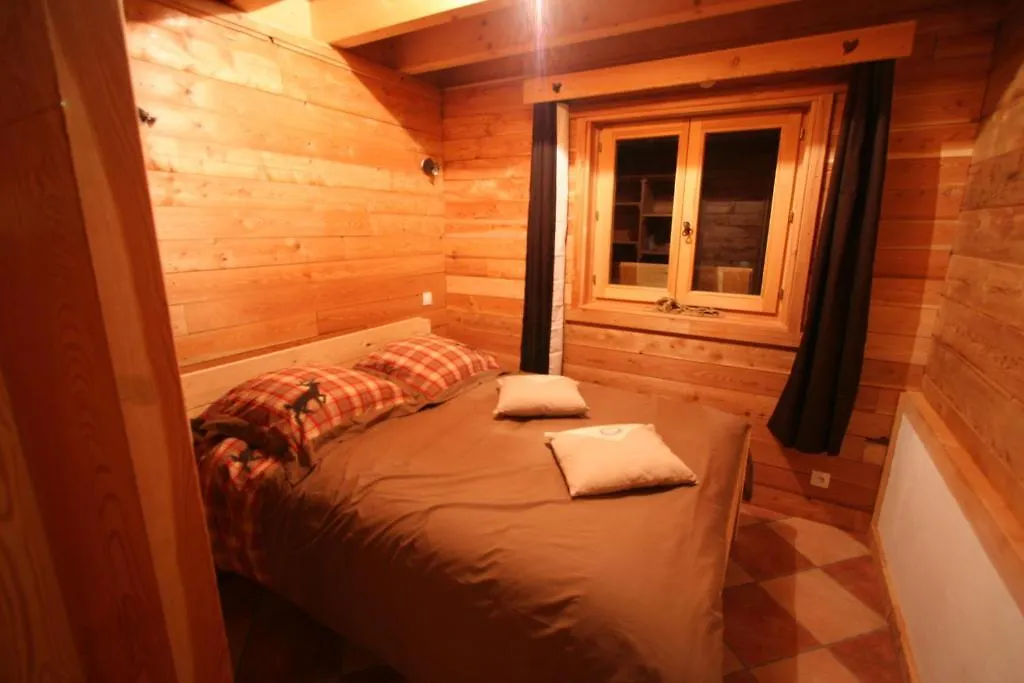 Le Chalet Du Queyras And Spa France