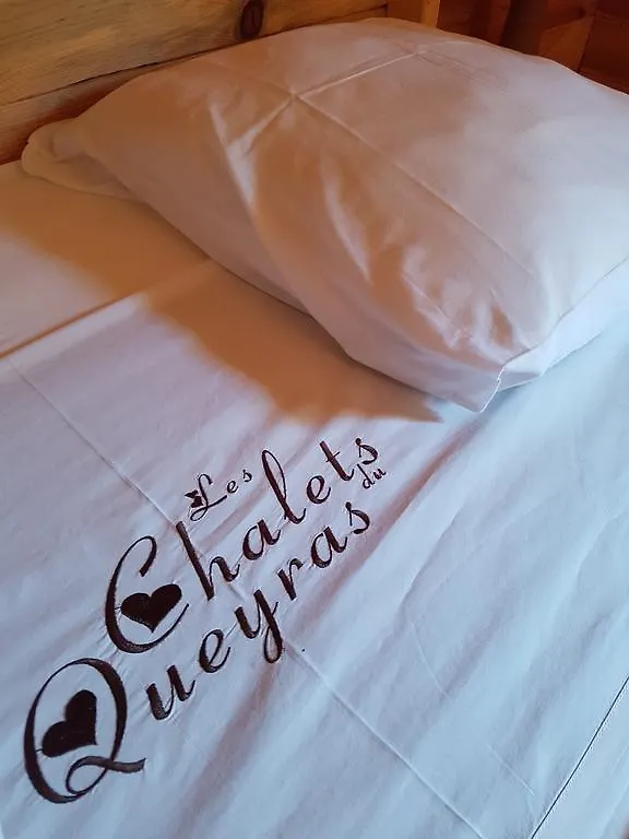 Le Chalet Du Queyras And Spa  Molines-en-Queyras