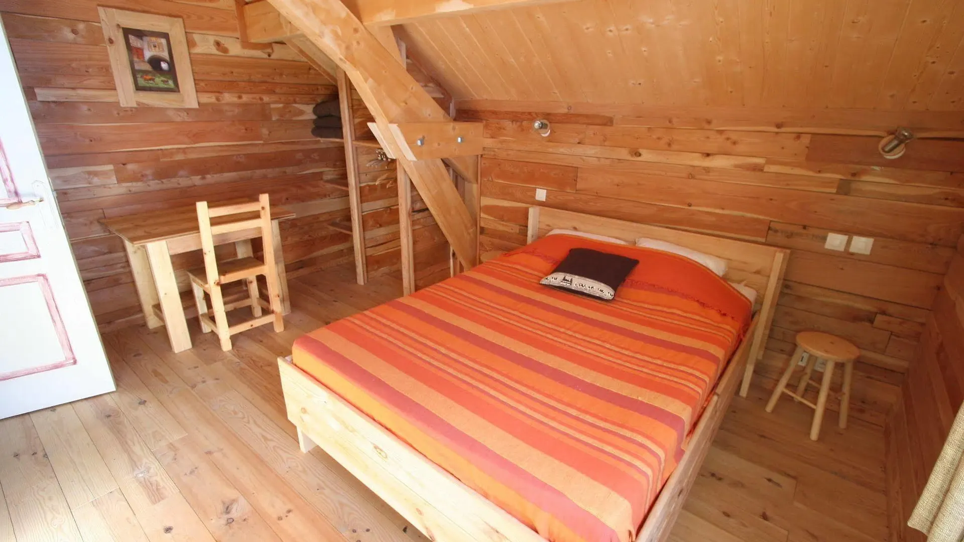 Le Chalet Du Queyras And Spa